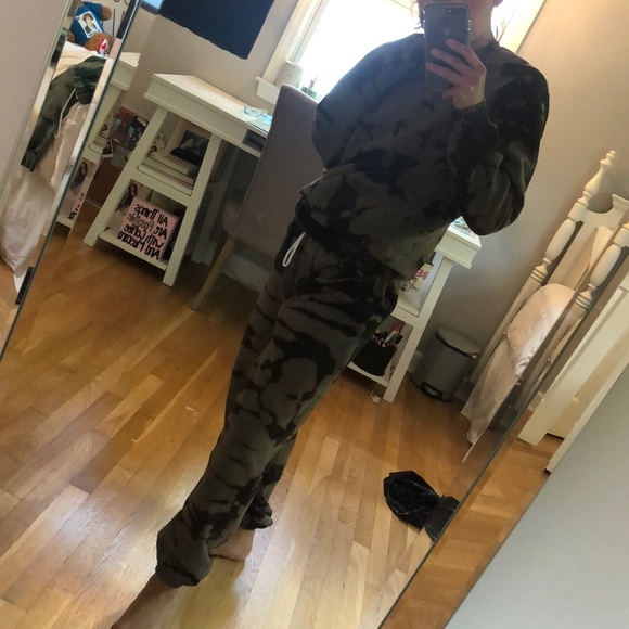 **1 LEFT** Jerzees Sweat Suit Black - Picture 2 of 9